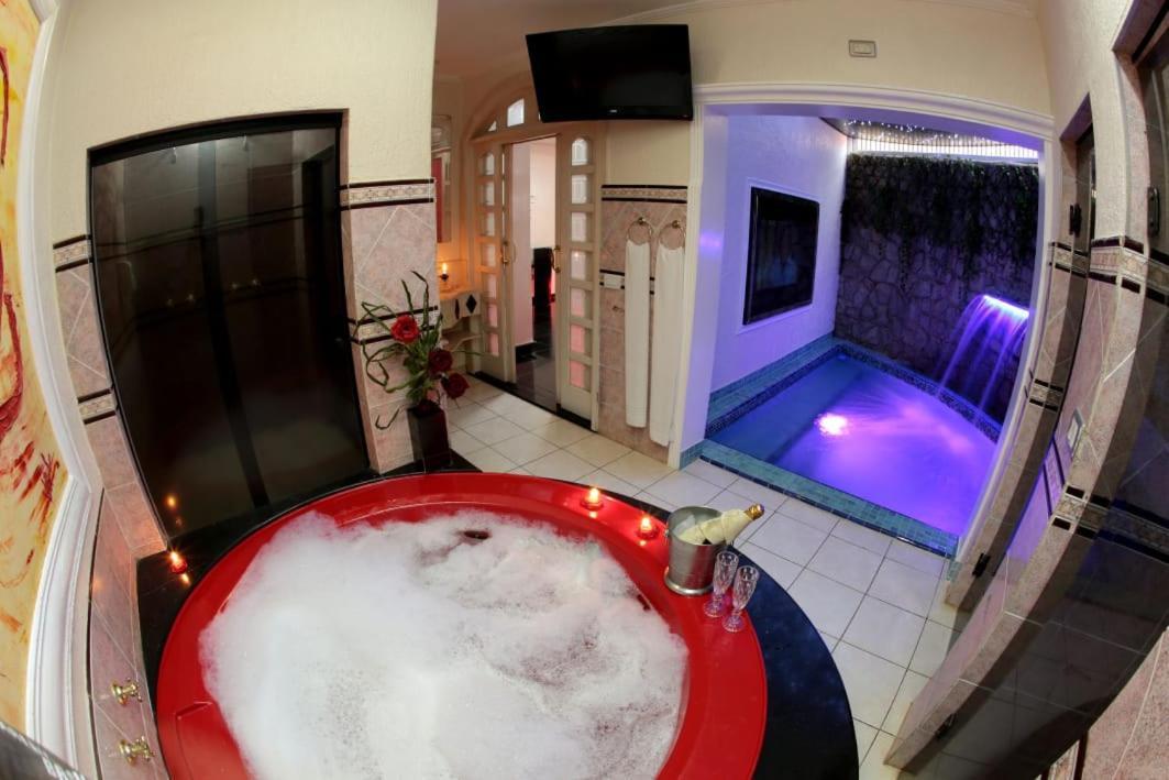Hotel & Motel Le Baron (Adults Only) Pôrto Ferreira Dış mekan fotoğraf